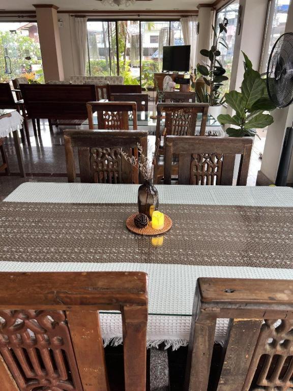 Ritzy House Hotel Chumphon Exterior foto
